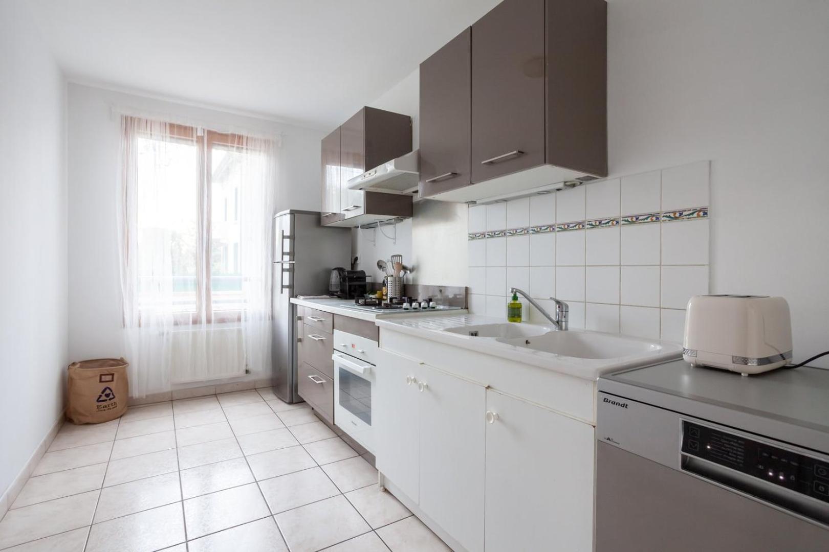 Spacious 1Br | Near City Center & Baby-Friendly! Lejlighed Lyon Eksteriør billede